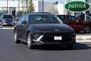 Used 2025 Hyundai Sonata SE Sedan for sale near Naperville, Hoffman Estates & Aurora IL