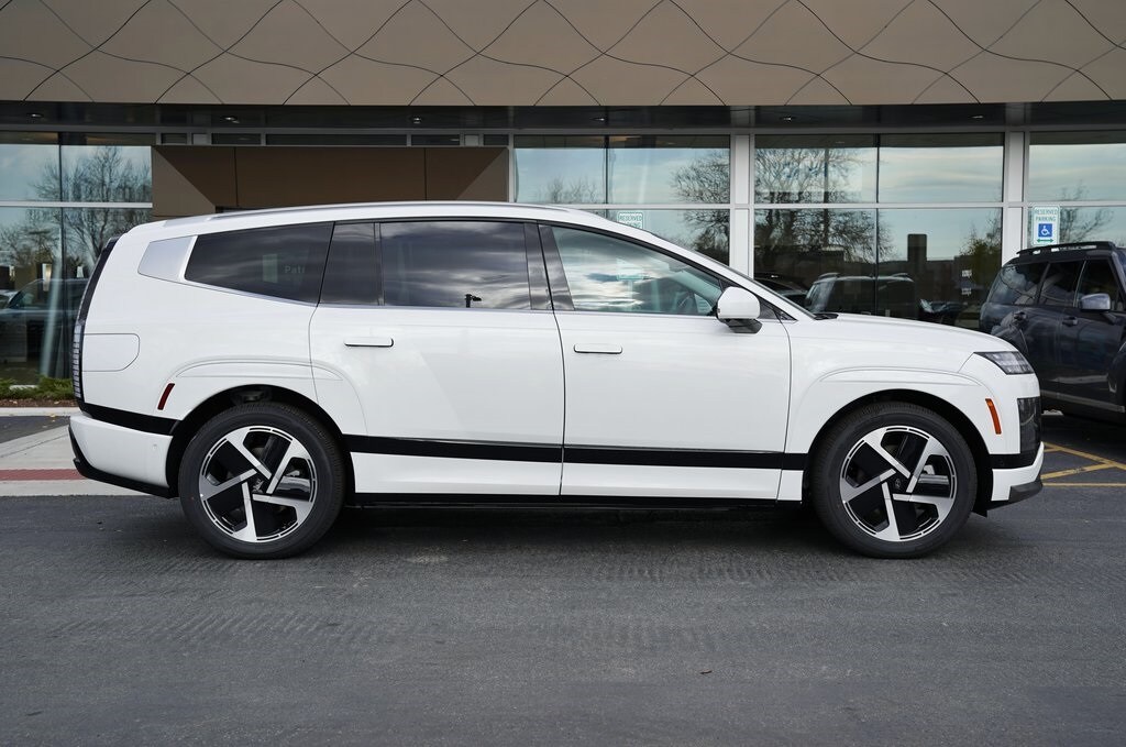 New 2026 Hyundai IONIQ 9 Performance Calligraphy SUV