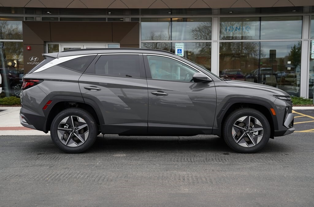 New 2026 Hyundai Tucson SEL SUV