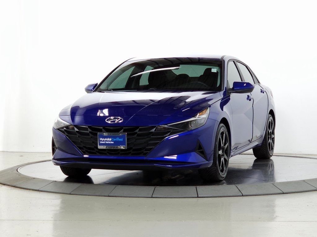 Used 2023 Hyundai Elantra SEL Sedan