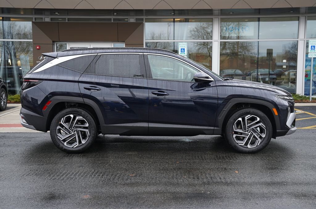 New 2026 Hyundai Tucson Hybrid Limited SUV