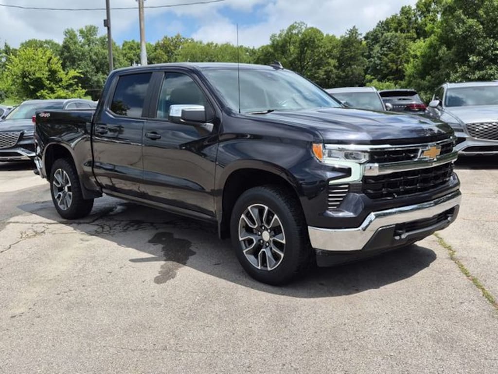 Used 2023 Chevrolet Silverado 1500 LT Truck Crew Cab