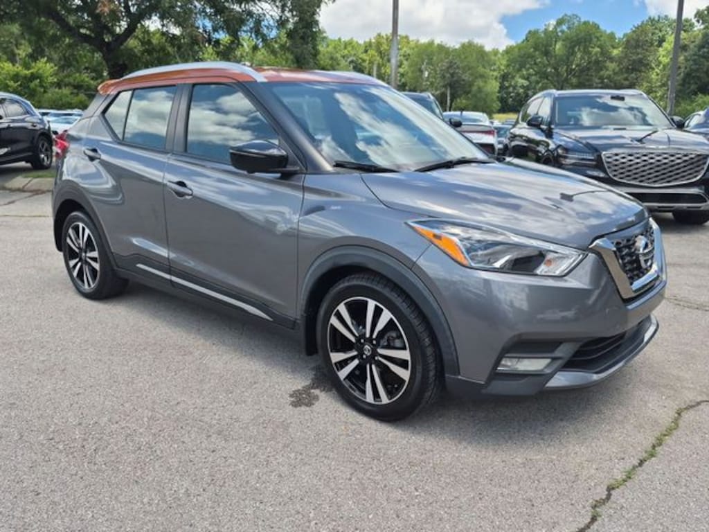 Used 2020 Nissan Kicks SR SUV