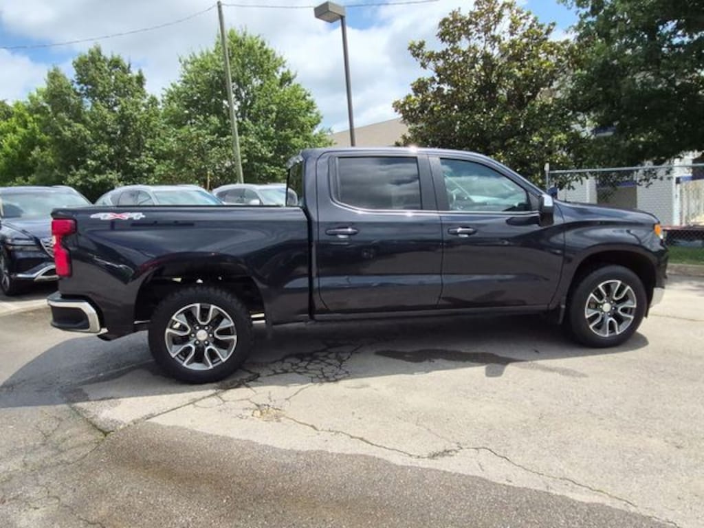 Used 2023 Chevrolet Silverado 1500 LT Truck Crew Cab