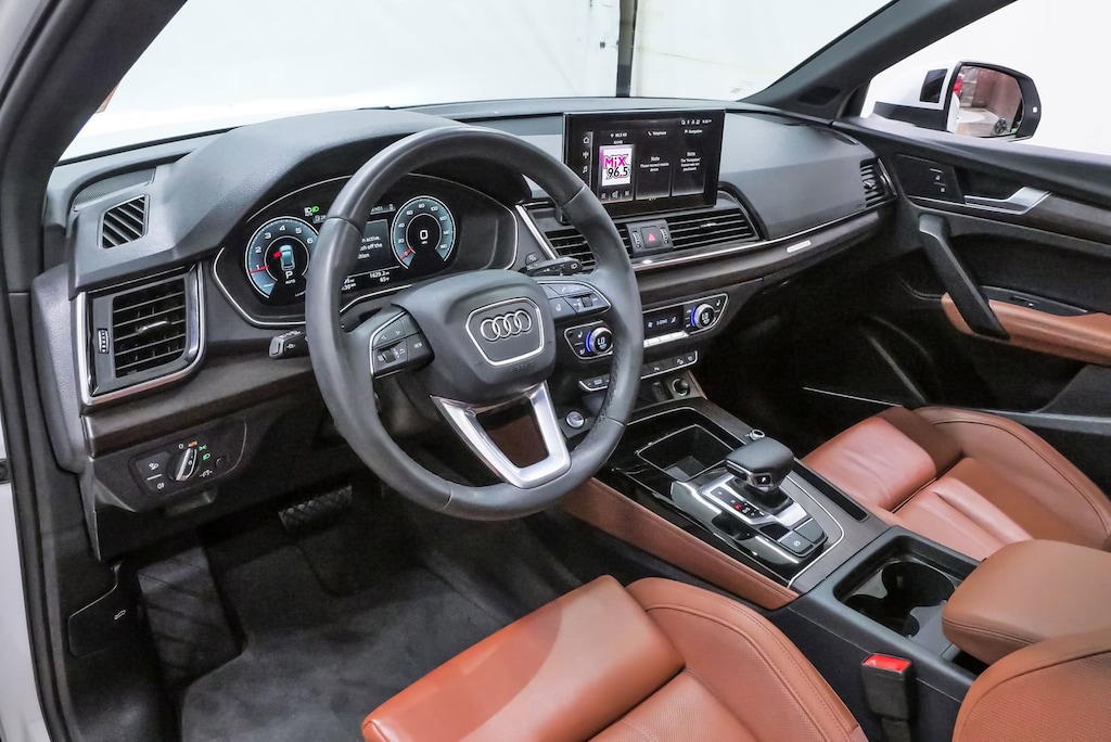 Used 2023 Audi Q5 S line Premium Plus S line Premium Plus 45 TFSI quattro