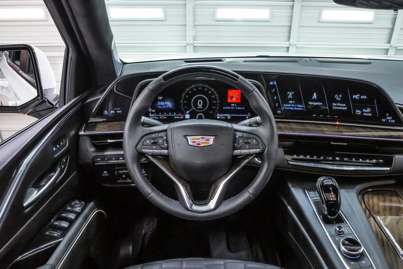 2024 Cadillac Escalade Sport Platinum - Photo 22