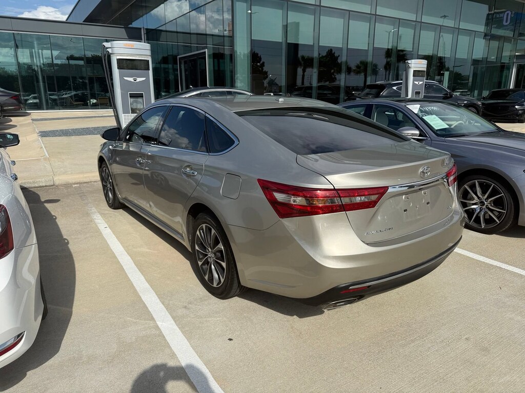 Used 2017 Toyota Avalon XLE XLE