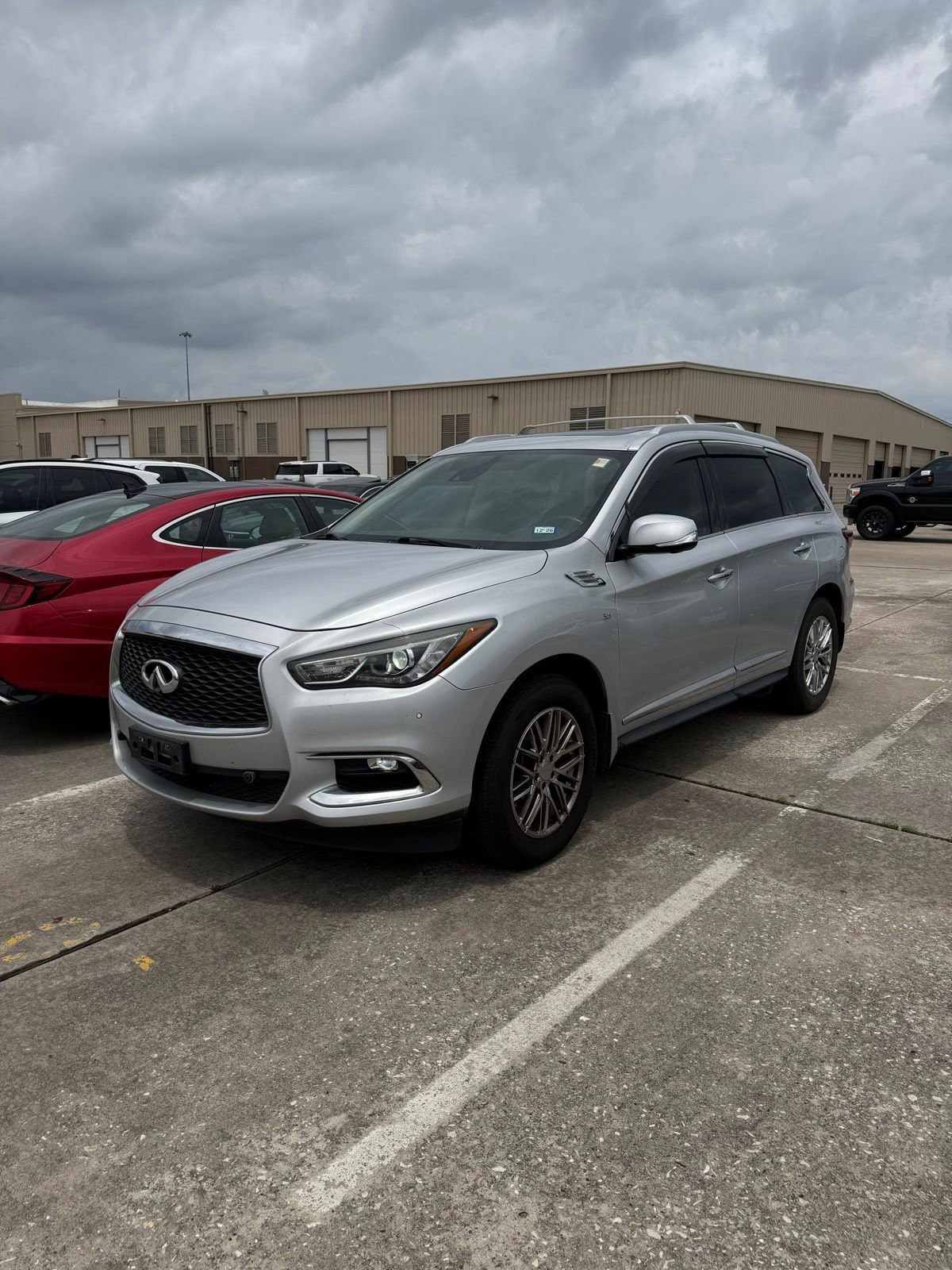 2019 INFINITI QX60 LUXE's photo