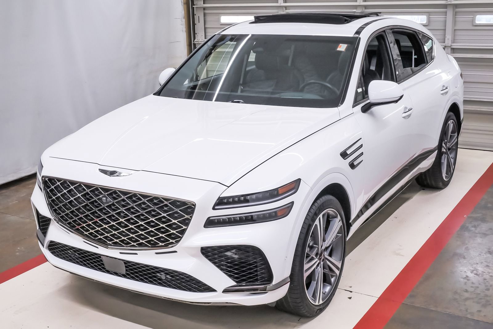 2025 Genesis GV80 Coupe 3.5T E-SC AWD's photo