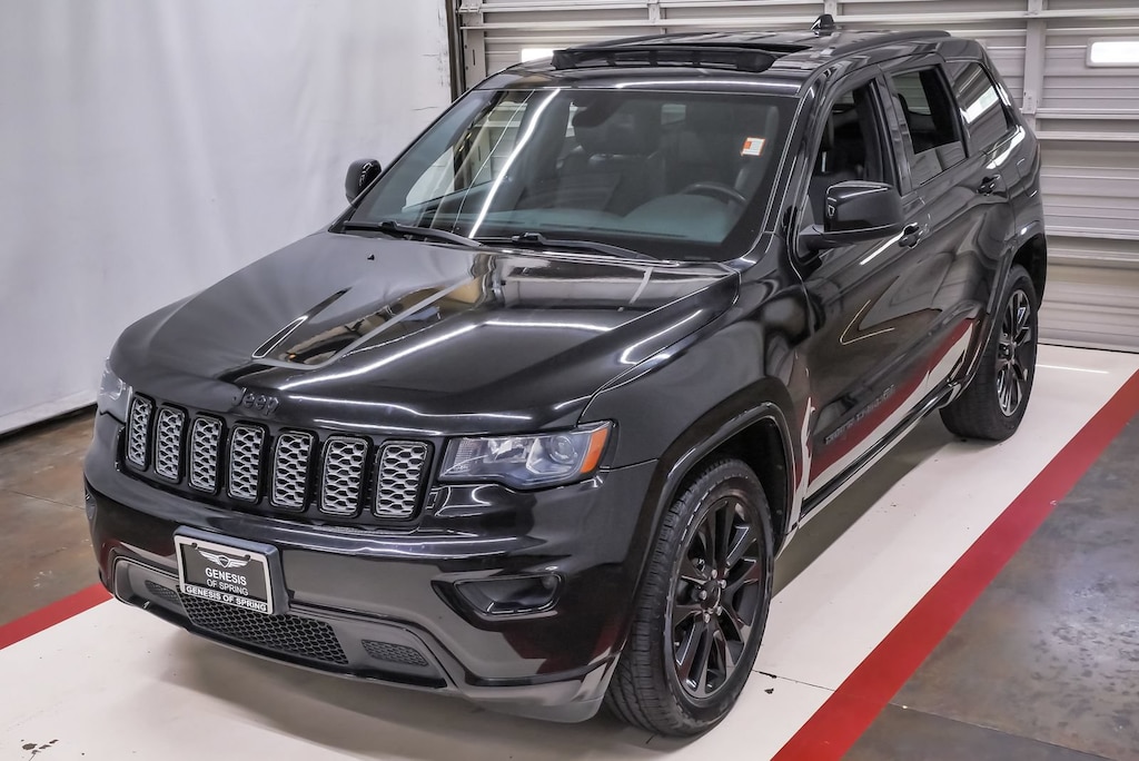 Used 2018 Jeep Grand Cherokee Altitude Altitude 4x2 *Ltd Avail*