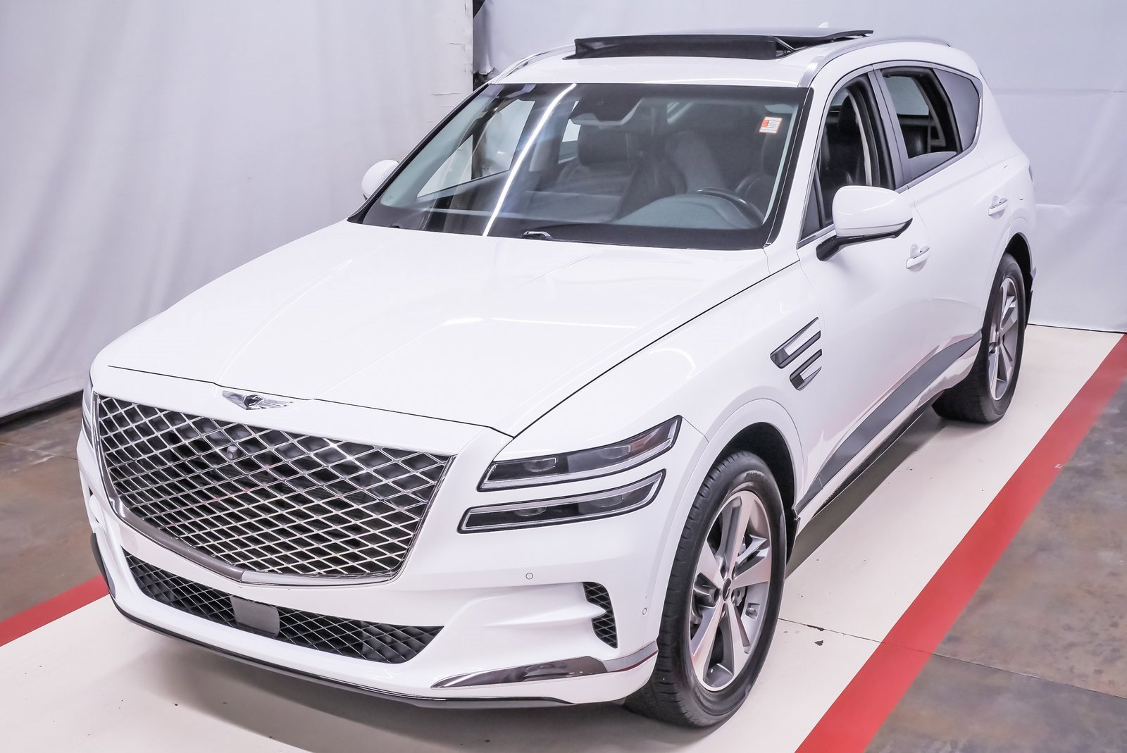 2022 GENESIS GV80 Standard's photo