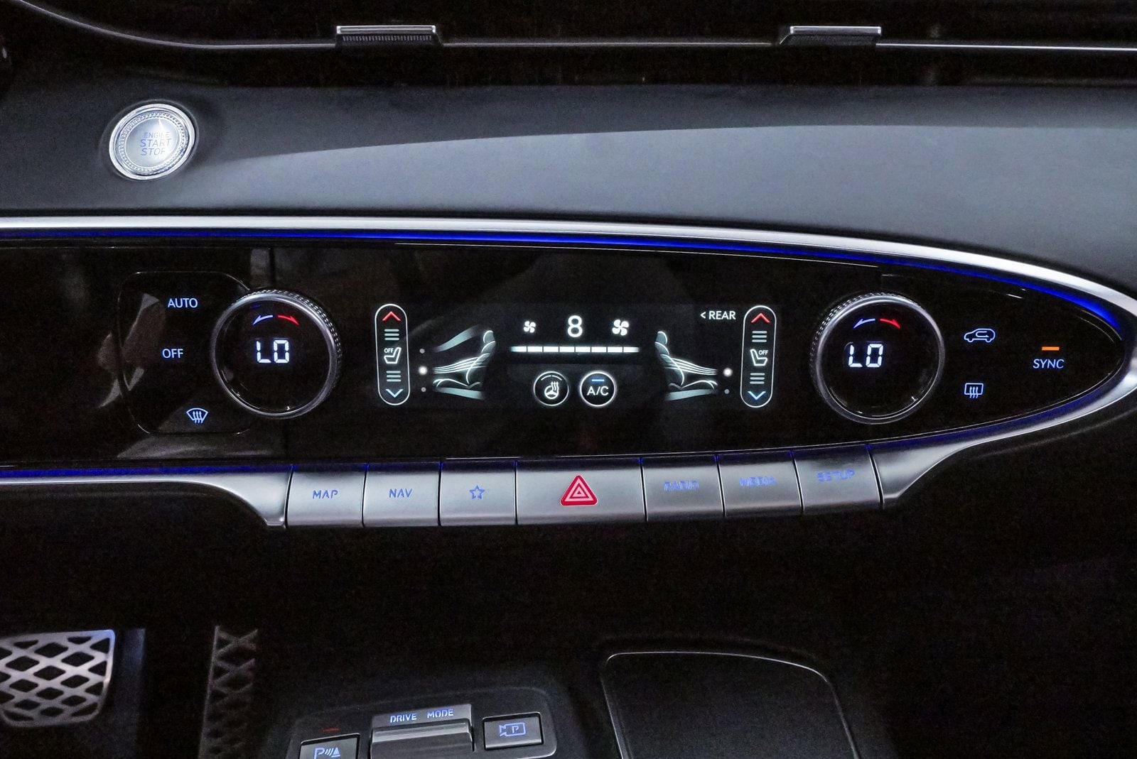 2025 GENESIS GV70 Sport - Photo 17