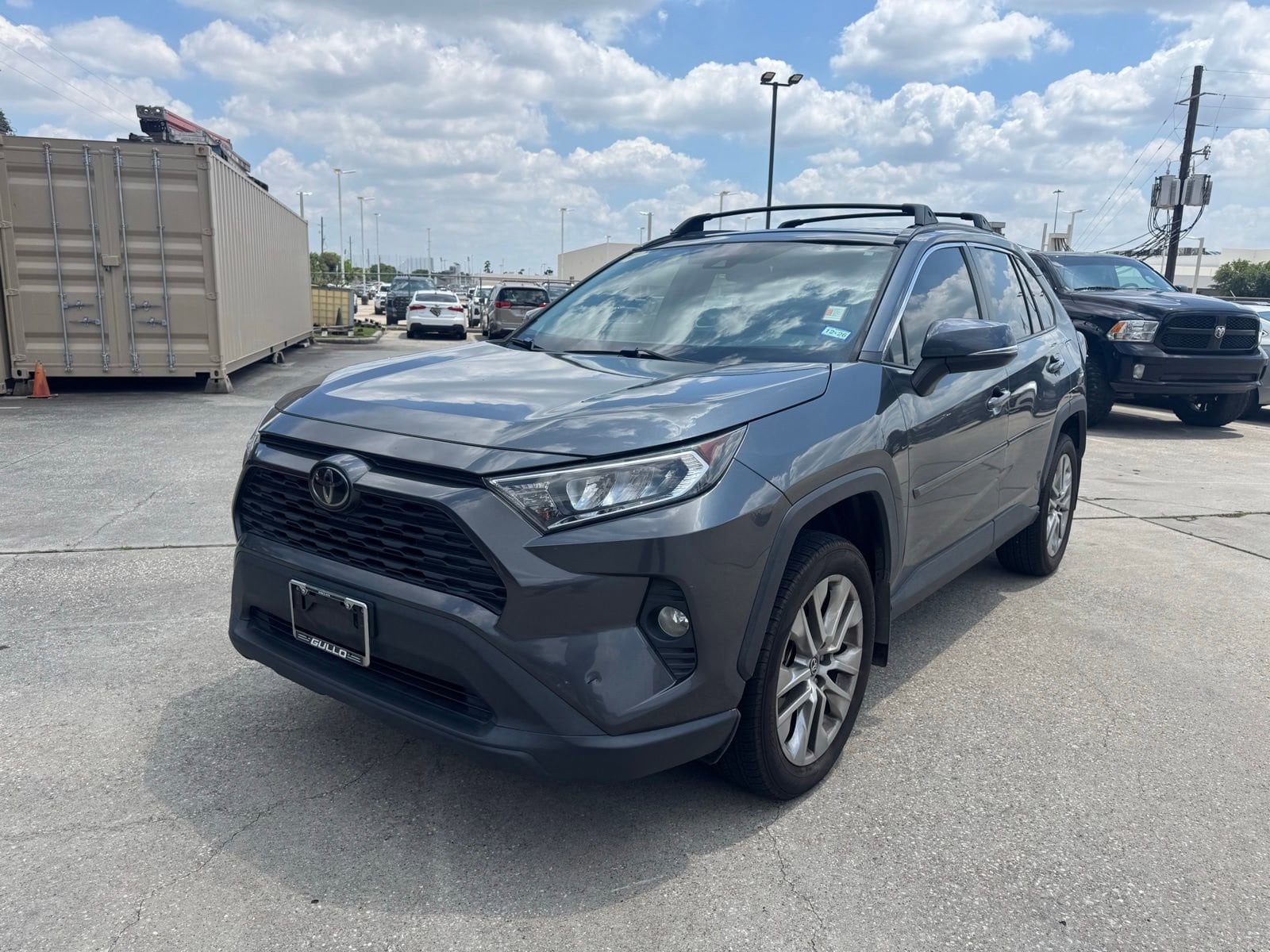 2021 Toyota RAV4 XLE Premium FWD's photo