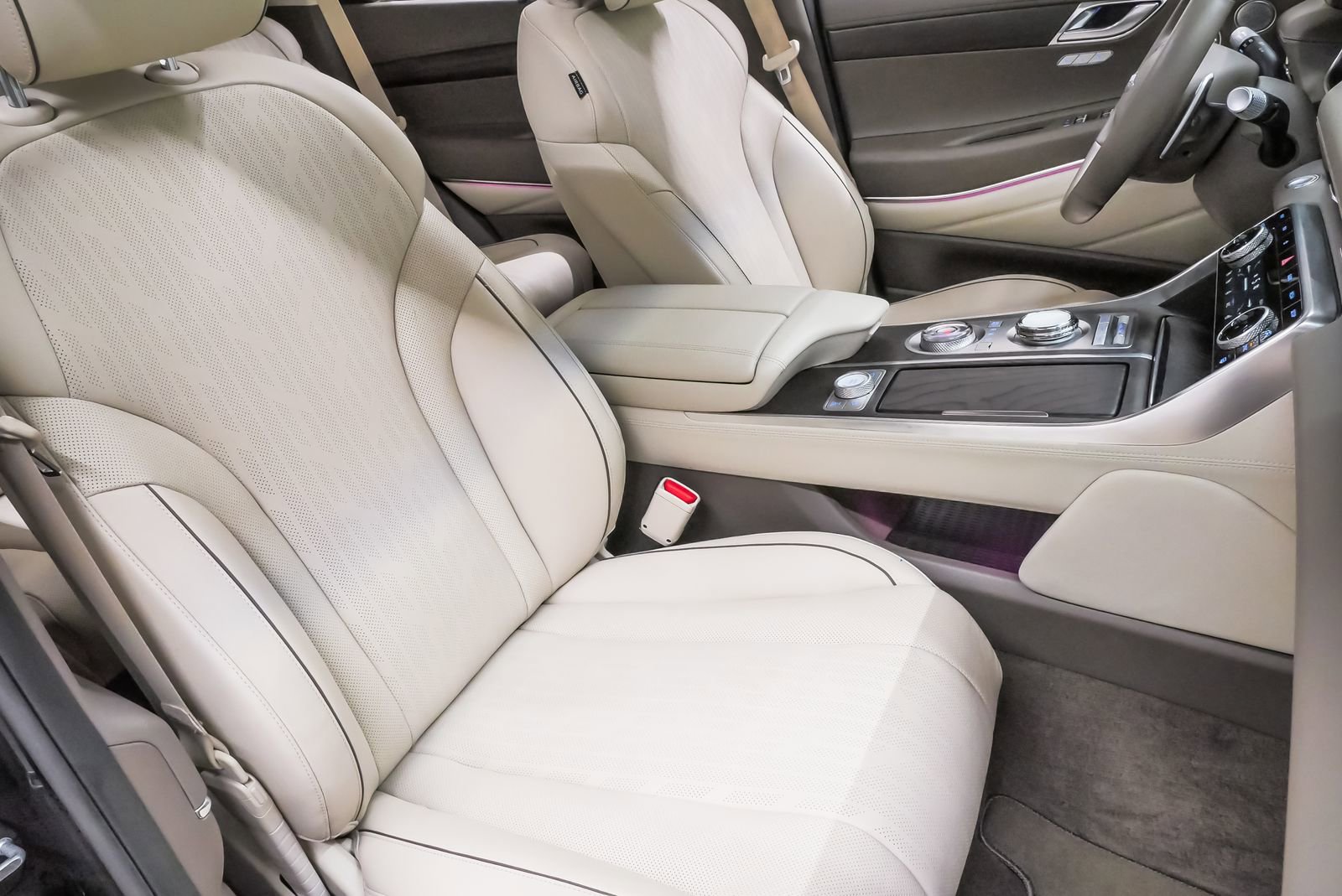 2023 GENESIS GV80 Standard - Photo 15