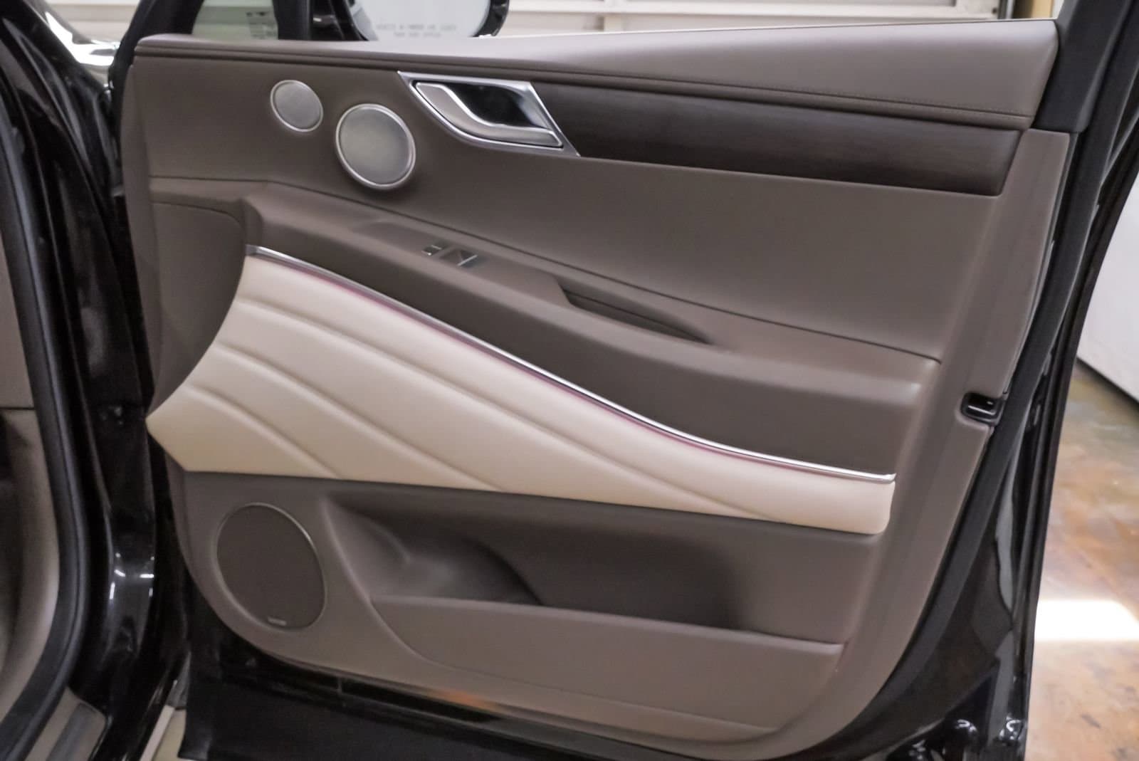 2023 GENESIS GV80 Standard - Photo 28
