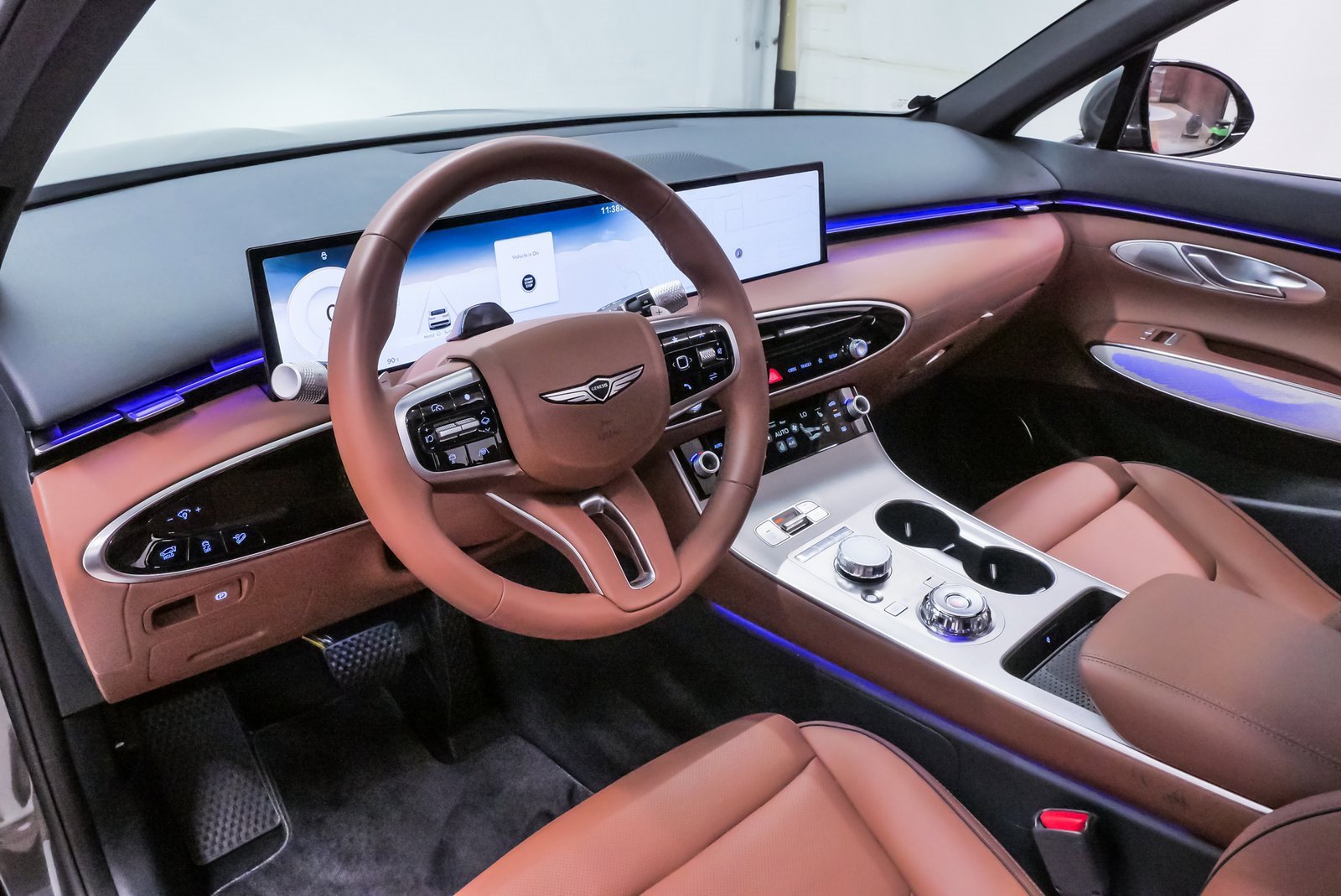 2026 Genesis GV70 2.5T Advanced photo 2