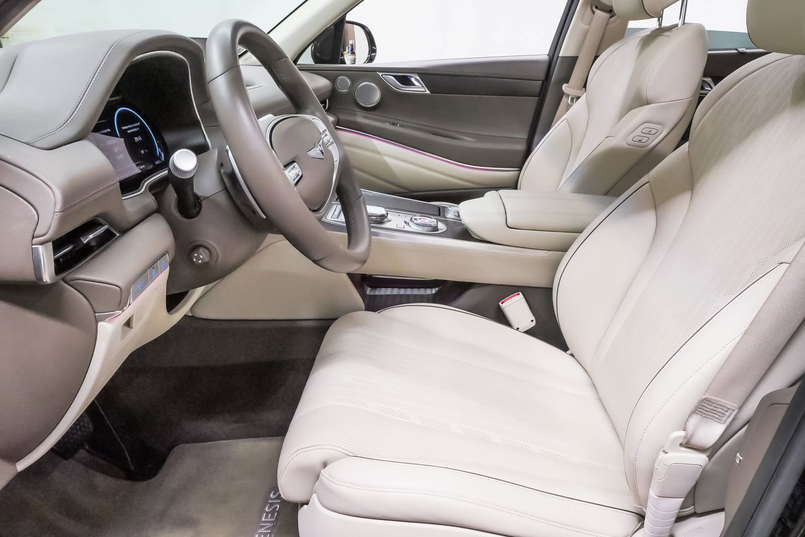 2023 GENESIS GV80 Standard - Photo 9