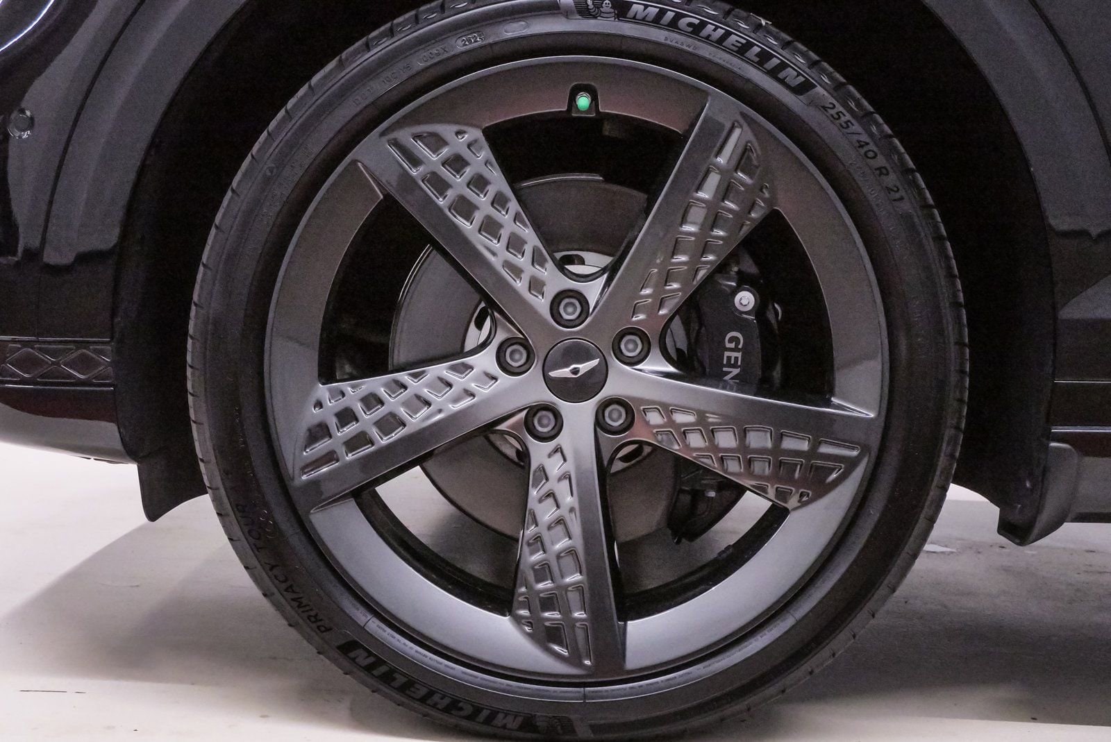 2025 GENESIS GV70 Sport - Photo 27