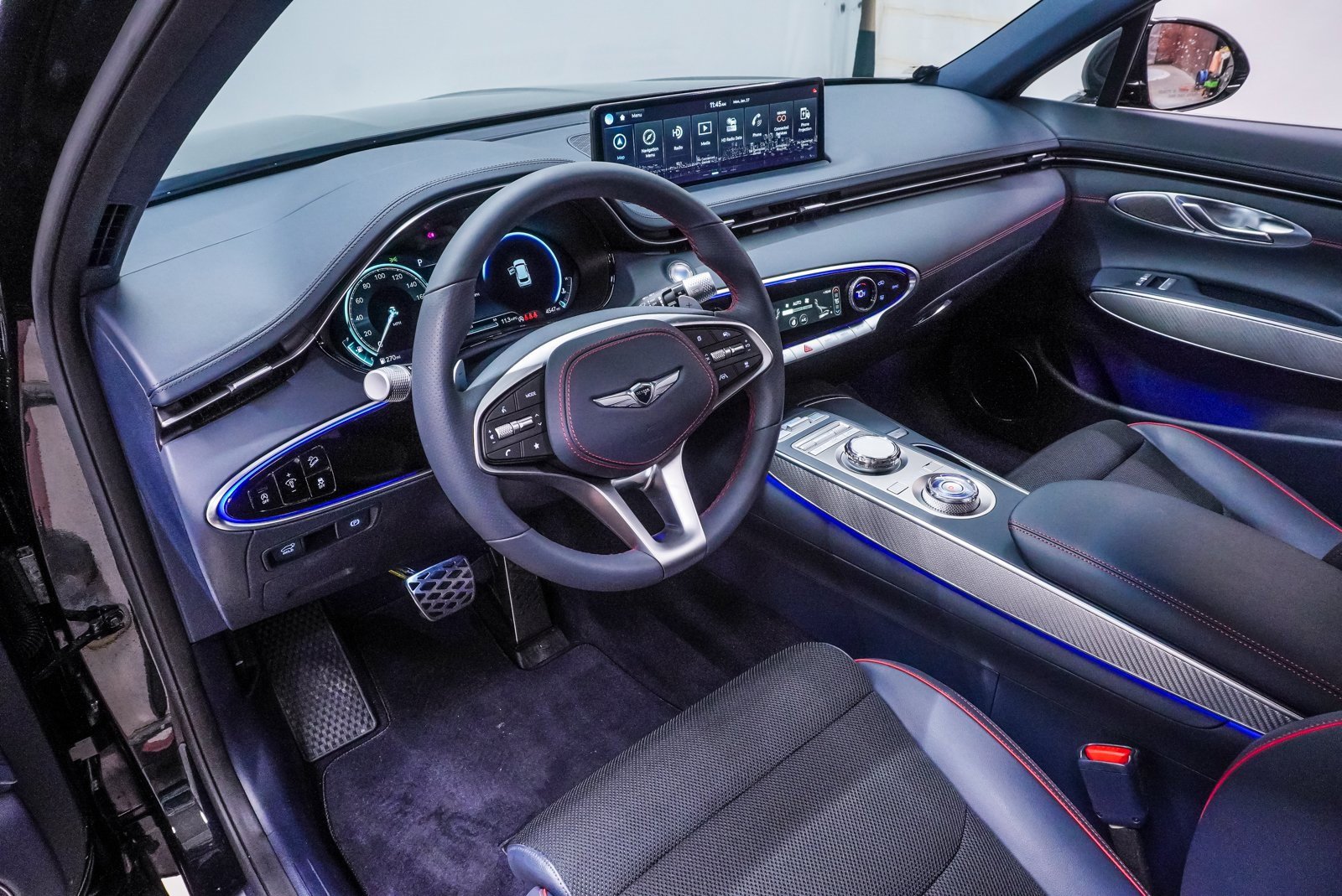 Certified 2025 GENESIS GV70 Standard with VIN KMUMADTB2SU178312 for sale in Spring, TX