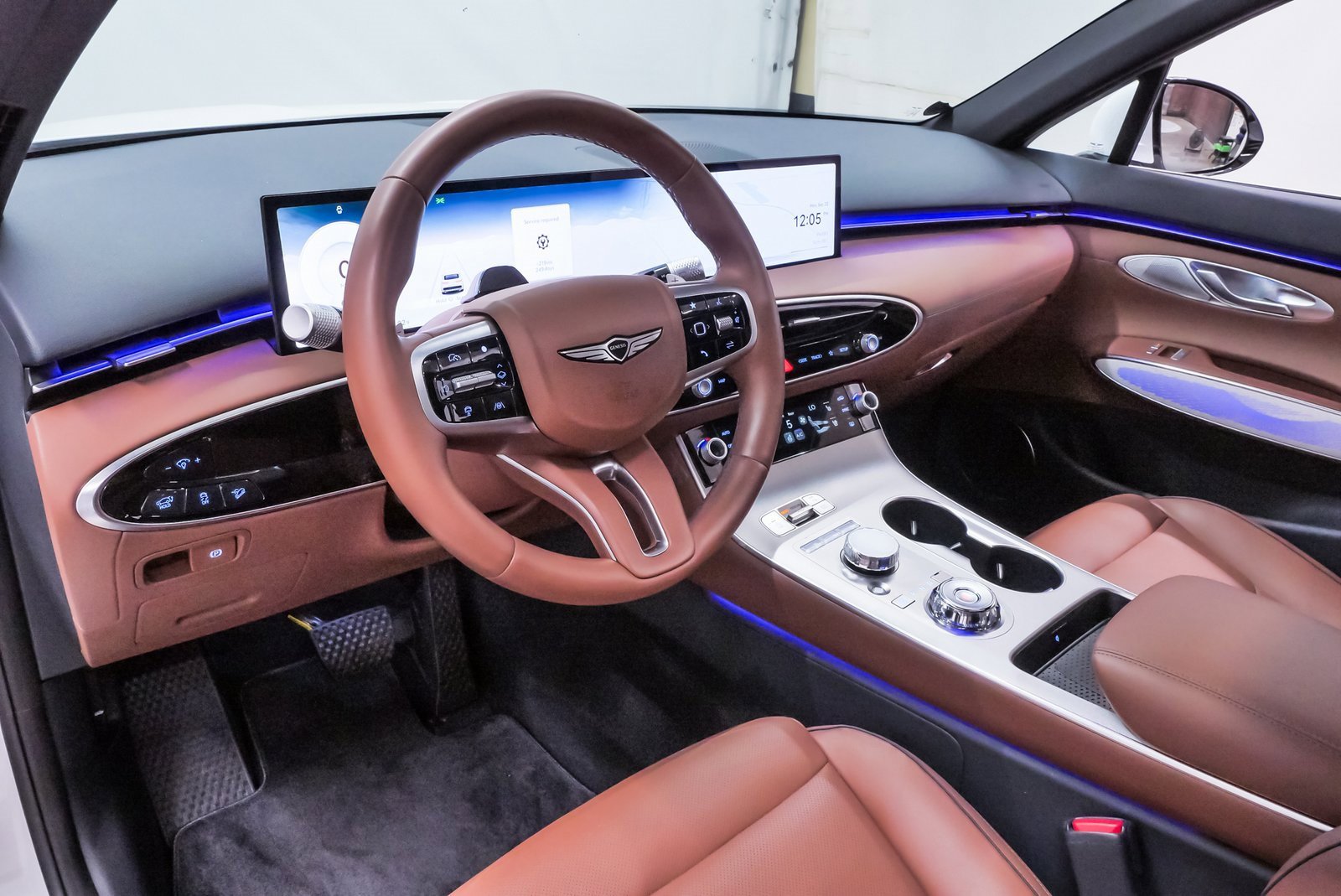 2026 Genesis GV70 2.5T Advanced photo 2