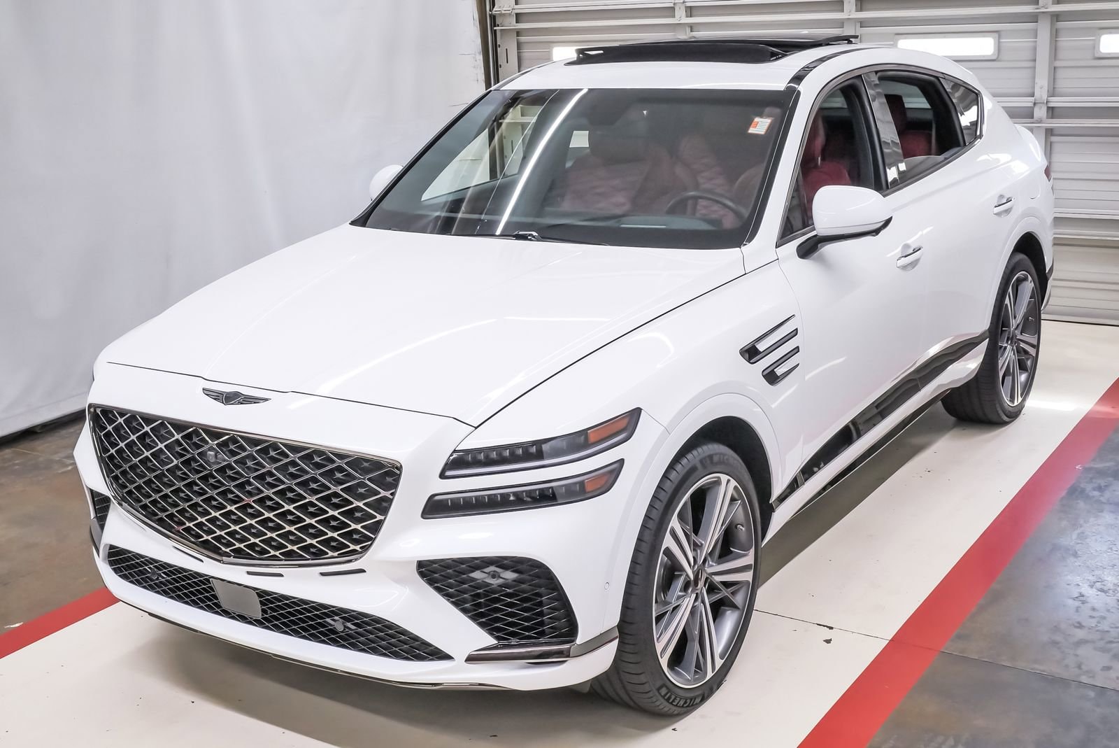 2025 Genesis GV80 Coupe 3.5T E-SC AWD's photo