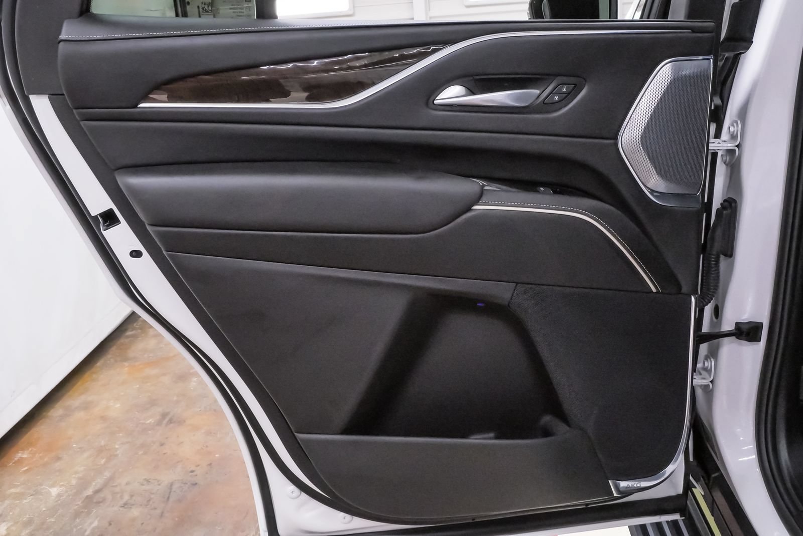 2024 Cadillac Escalade Sport Platinum - Photo 29
