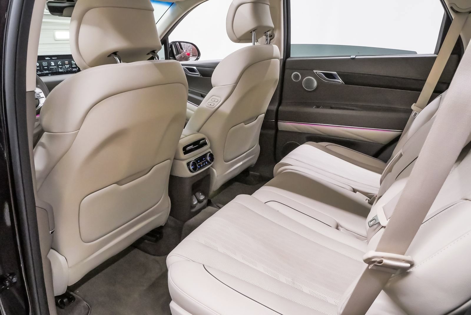 2023 GENESIS GV80 Standard - Photo 11