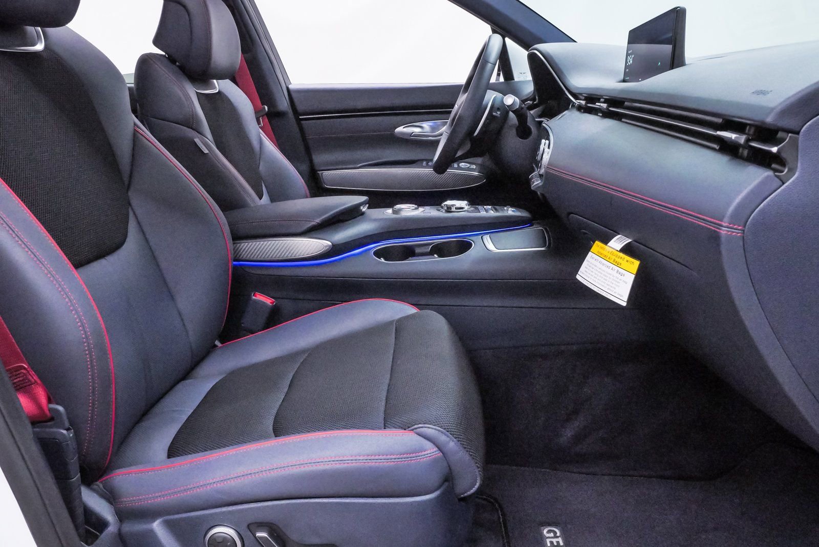 2025 GENESIS GV70 Sport - Photo 14