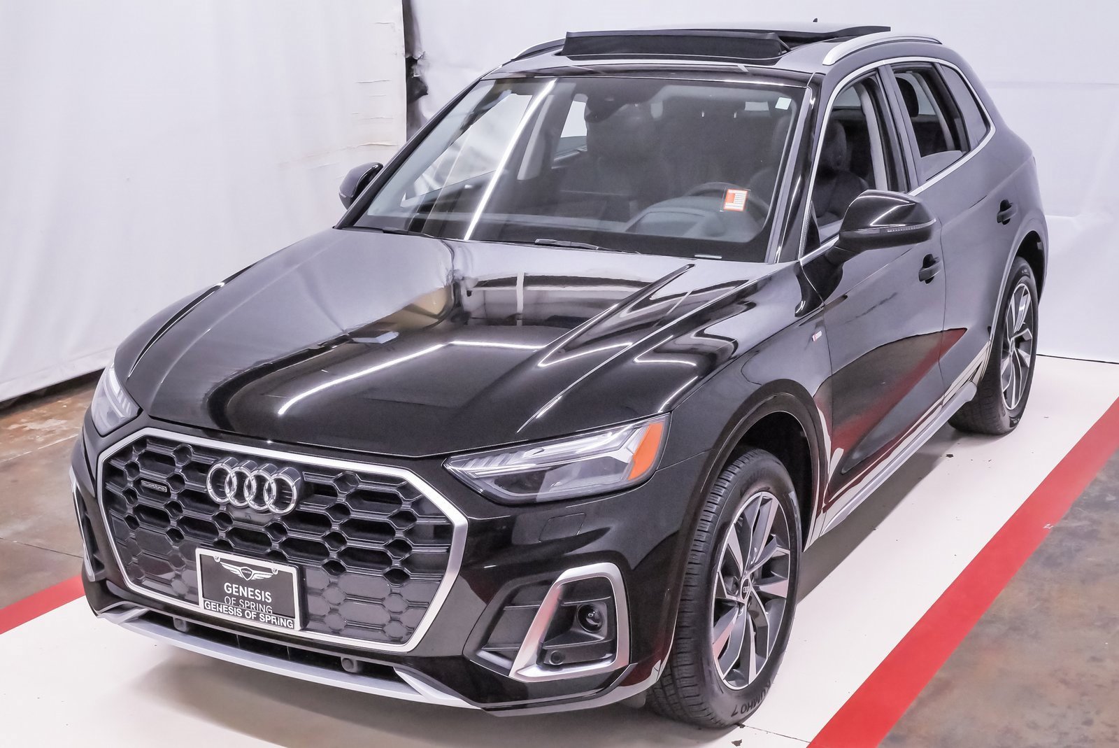 2022 Audi Q5 Prestige's photo