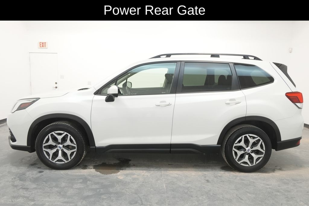 Used 2024 Subaru Forester Premium SUV