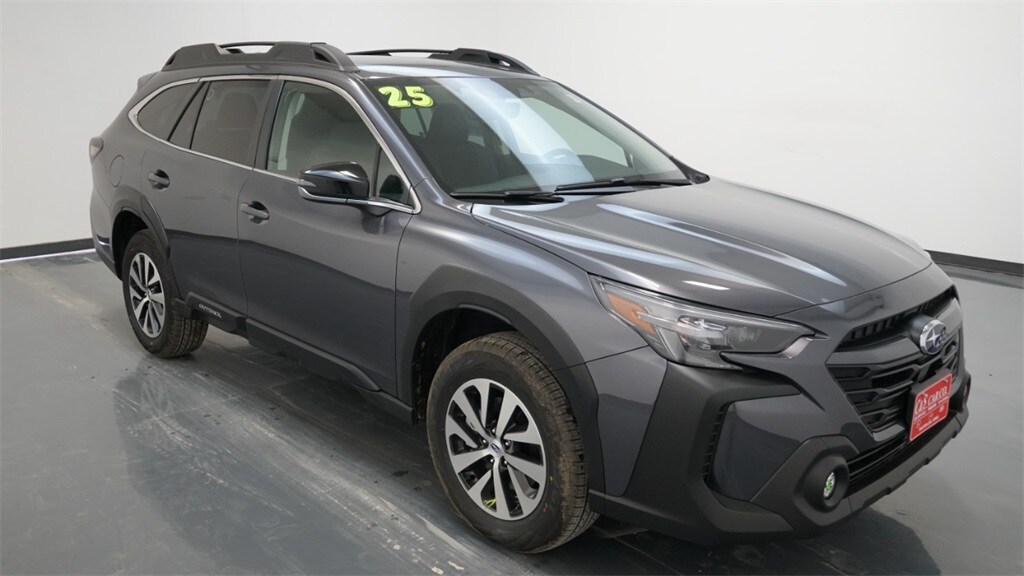 Used 2025 Subaru Outback Premium with VIN 4S4BTACC5S3171531 for sale in Waterloo, IA