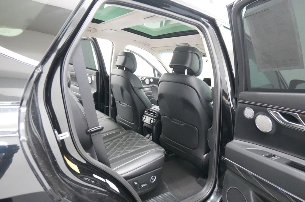 2023 GENESIS GV80 Standard - Photo 33