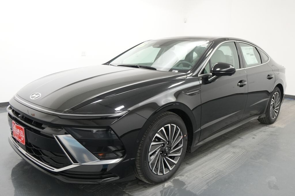 New 2026 Hyundai Sonata Hybrid Sedan