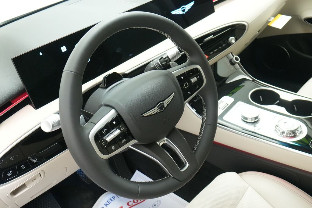 2026 GENESIS GV70 Standard - Photo 11