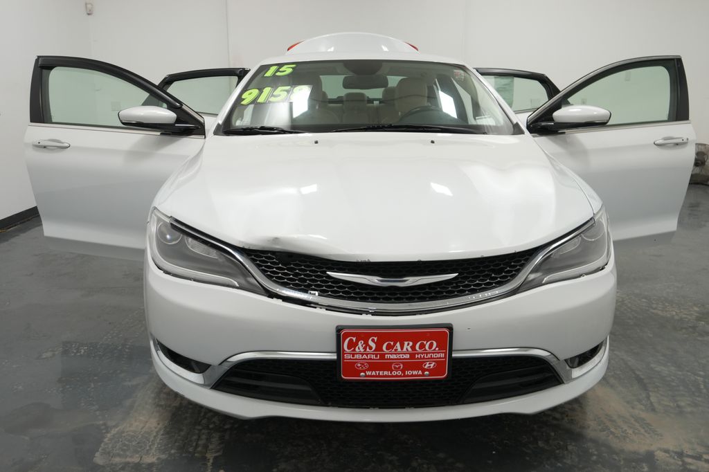 2015 Chrysler 200 C - Photo 31