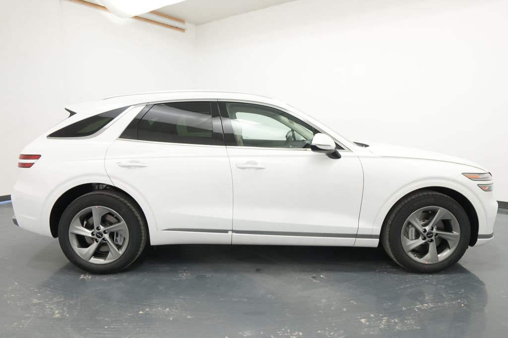 2026 GENESIS GV70 Standard - Photo 8