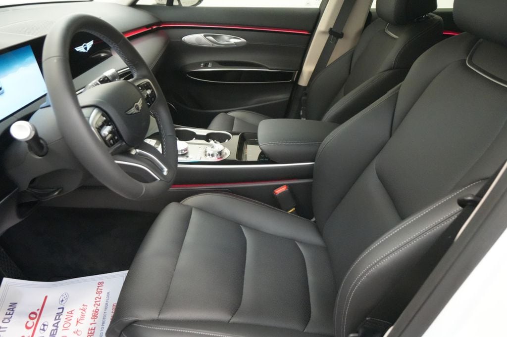2026 GENESIS GV70 Standard - Photo 21