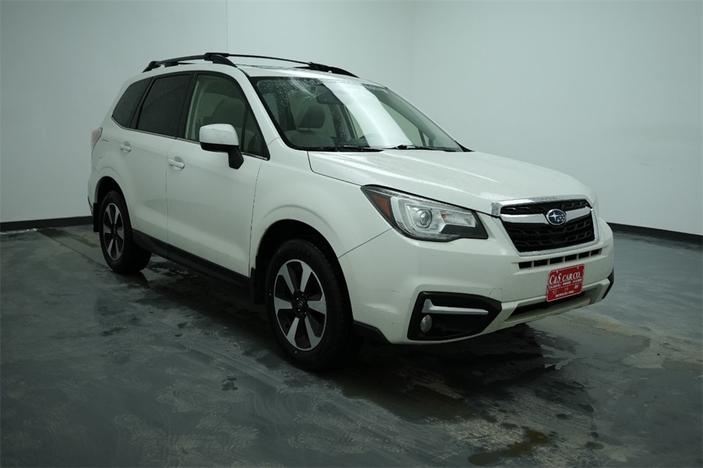 Used 2017 Subaru Forester Limited with VIN JF2SJARC2HH560027 for sale in Waterloo, IA