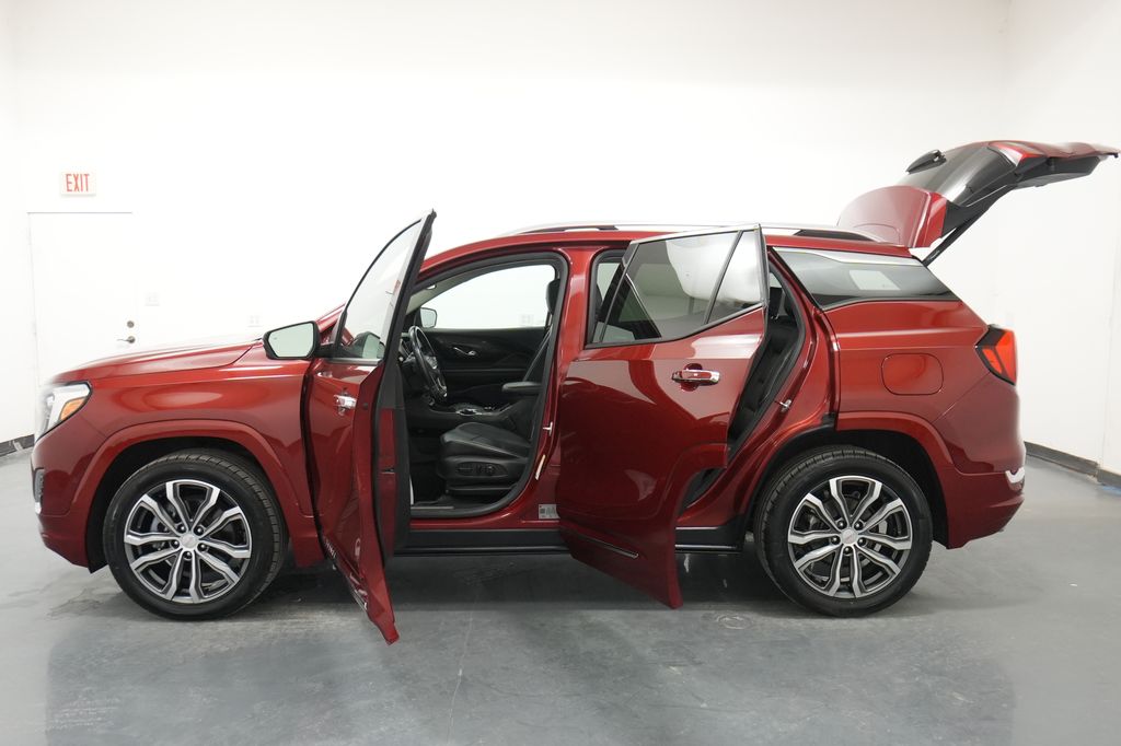 2020 GMC Terrain Denali - Photo 30