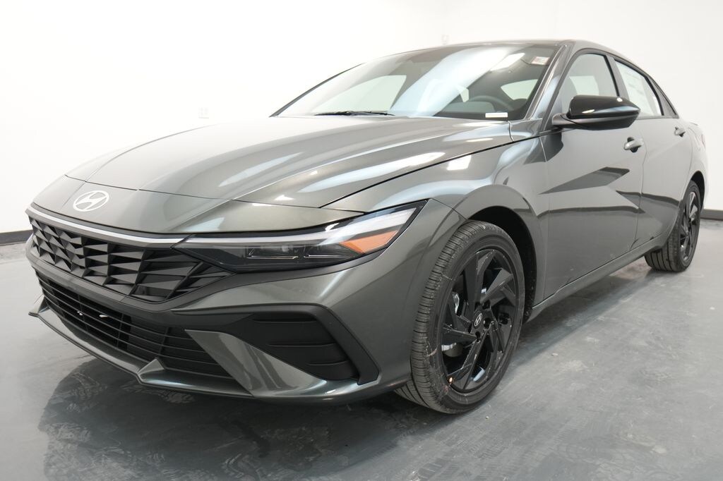 New 2026 Hyundai Elantra Hybrid SEL Sport Sedan