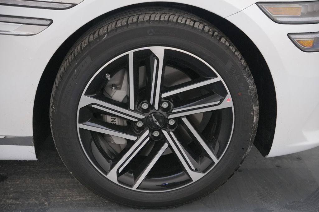 2025 GENESIS G80 Advanced - Photo 12