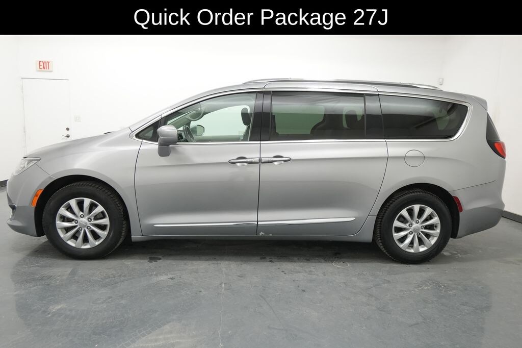 Used 2018 Chrysler Pacifica Touring L Plus Van