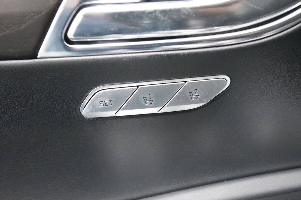 2023 GENESIS GV80 Standard - Photo 18