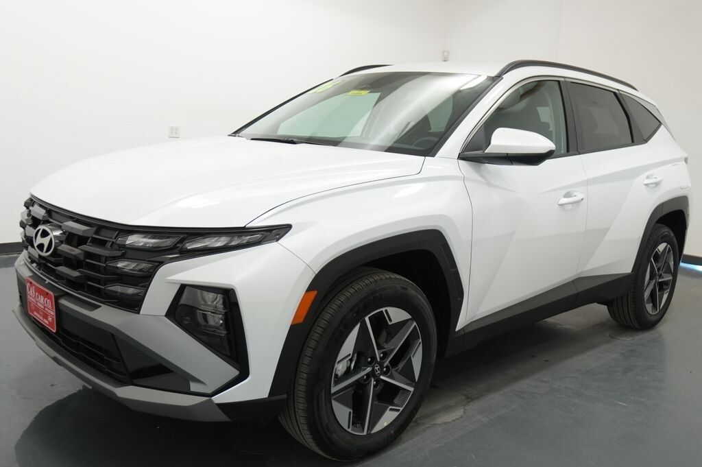 New 2026 Hyundai Tucson Hybrid SUV