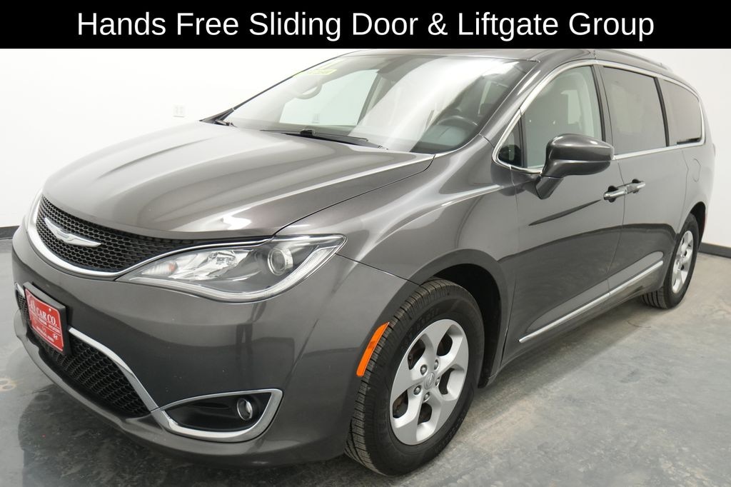 Used 2017 Chrysler Pacifica Touring-L Plus Van