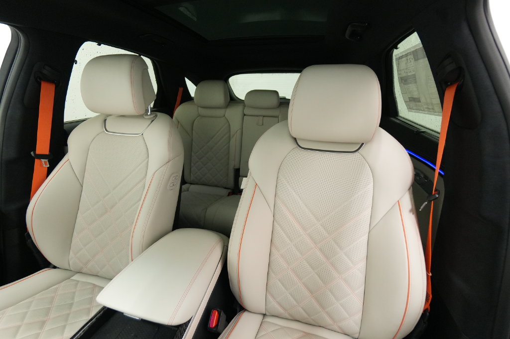 2026 GENESIS GV70 Sport Prestige - Photo 12