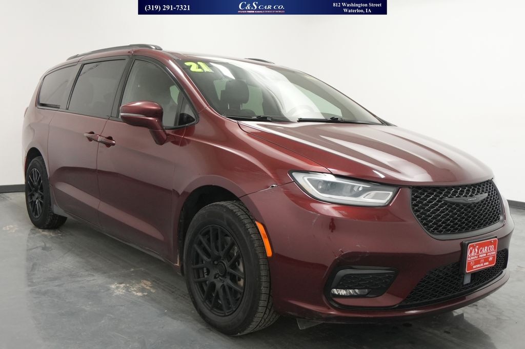 Used 2021 Chrysler Pacifica Touring L Van Passenger Van