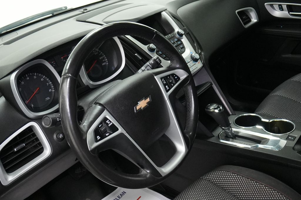 2017 Chevrolet Equinox LT - Photo 13