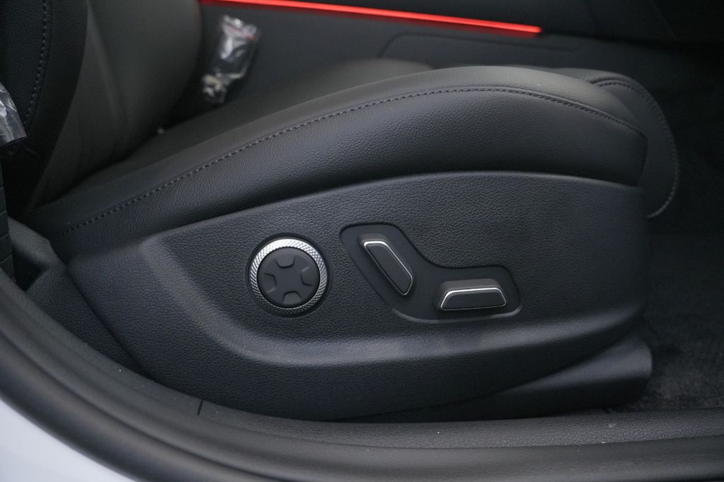 2025 GENESIS G80 Advanced - Photo 28