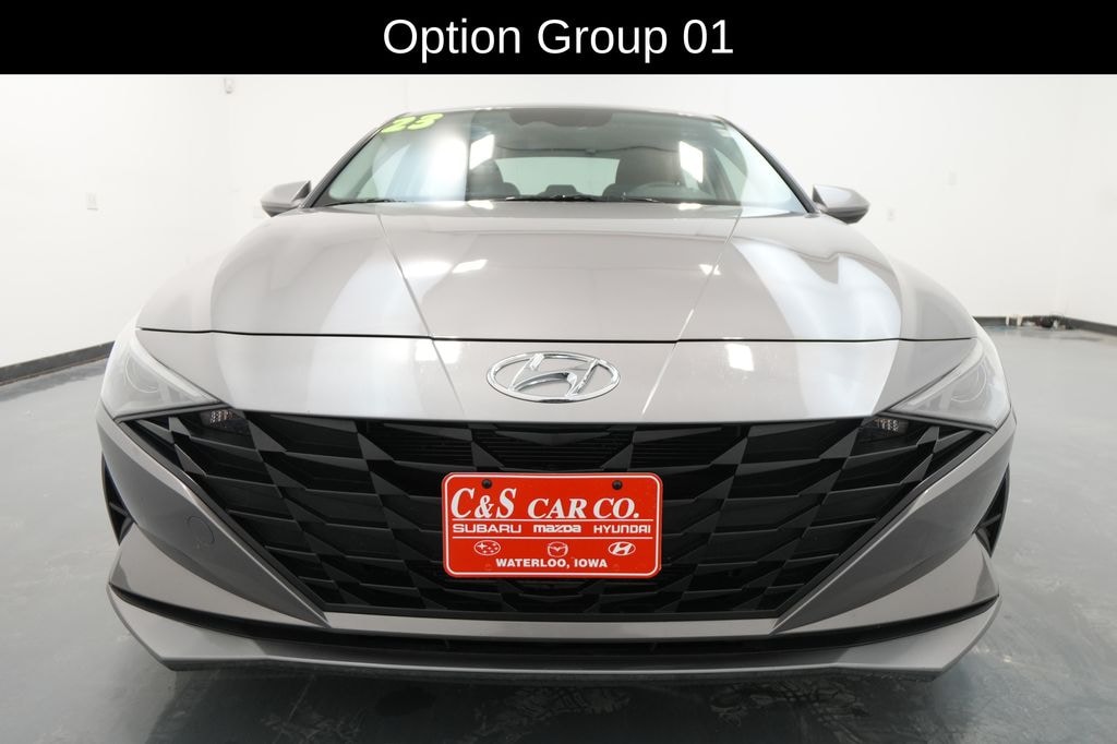 Used 2023 Hyundai Elantra SEL Sedan